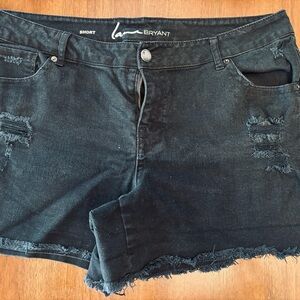Lane Bryant 5in Inseam Black Denim Frayed Shorts